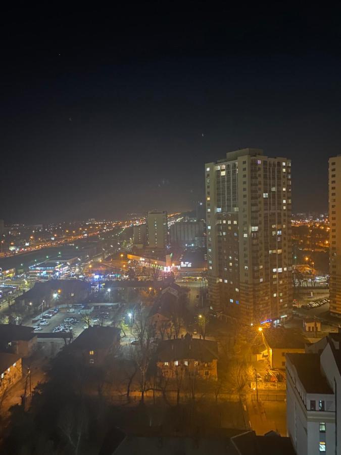 Супервидовая квартира в 3 мин от метро Київ Екстер'єр фото